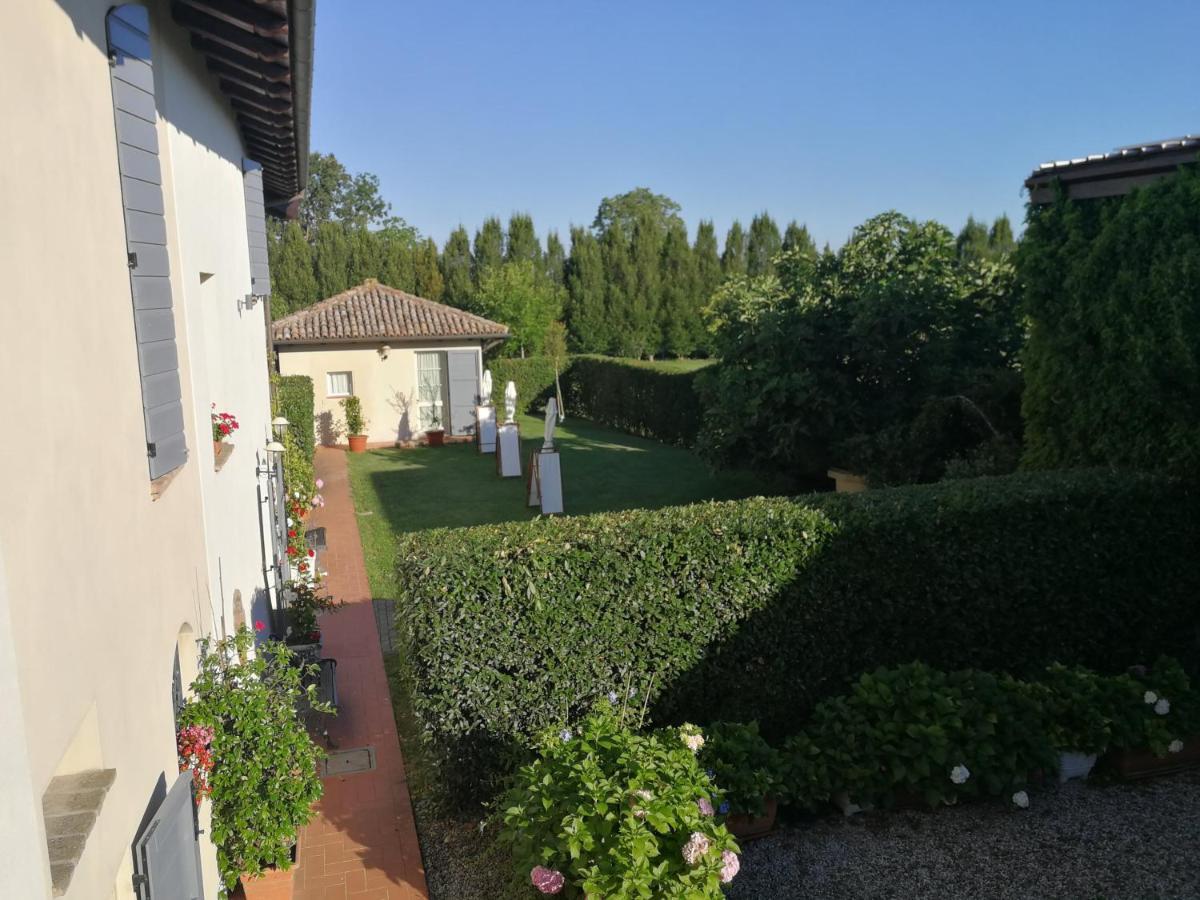 Agriturismo Fattoria Corte Roeli 말랄베르고 외부 사진