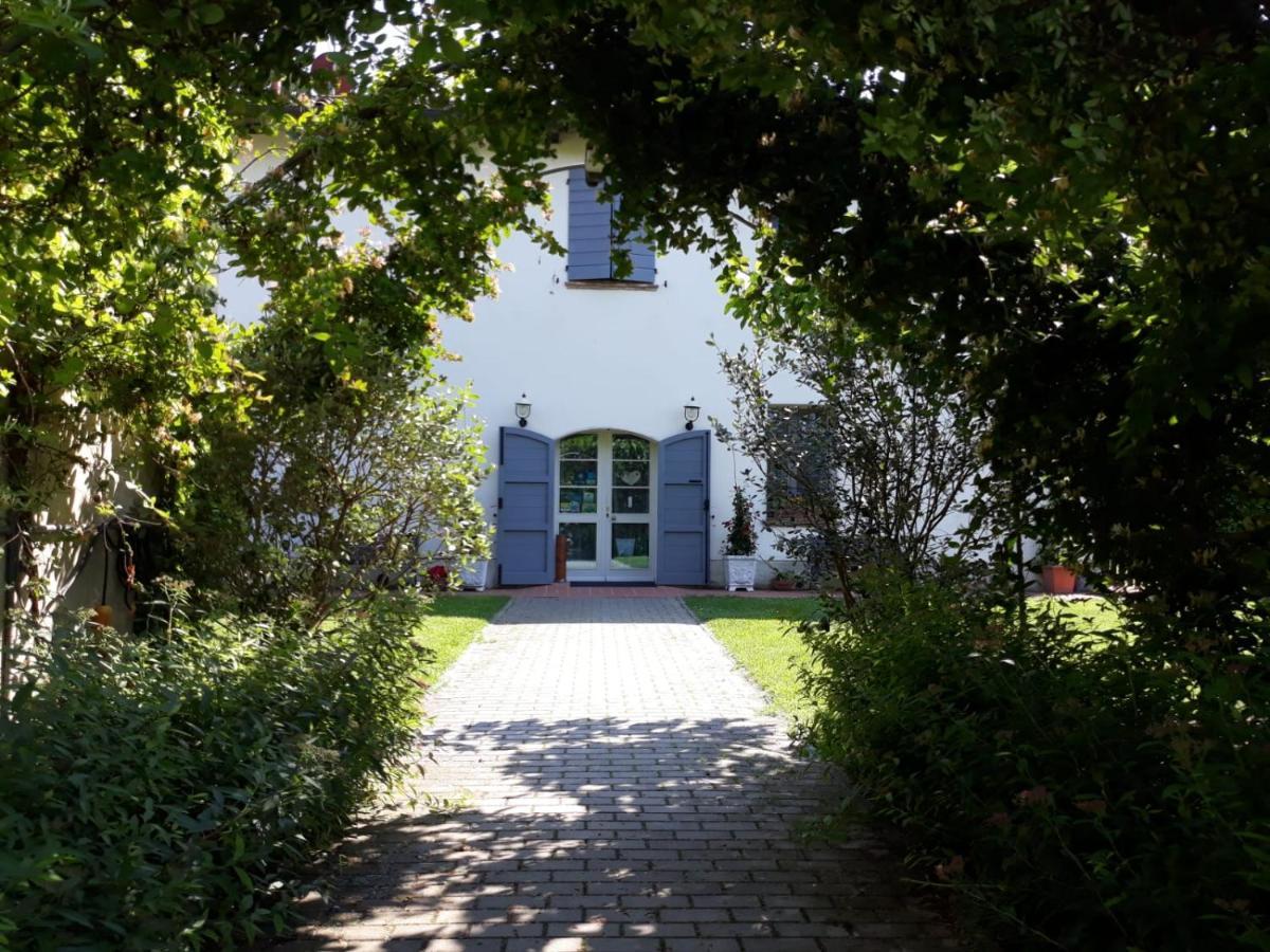 Agriturismo Fattoria Corte Roeli 말랄베르고 외부 사진